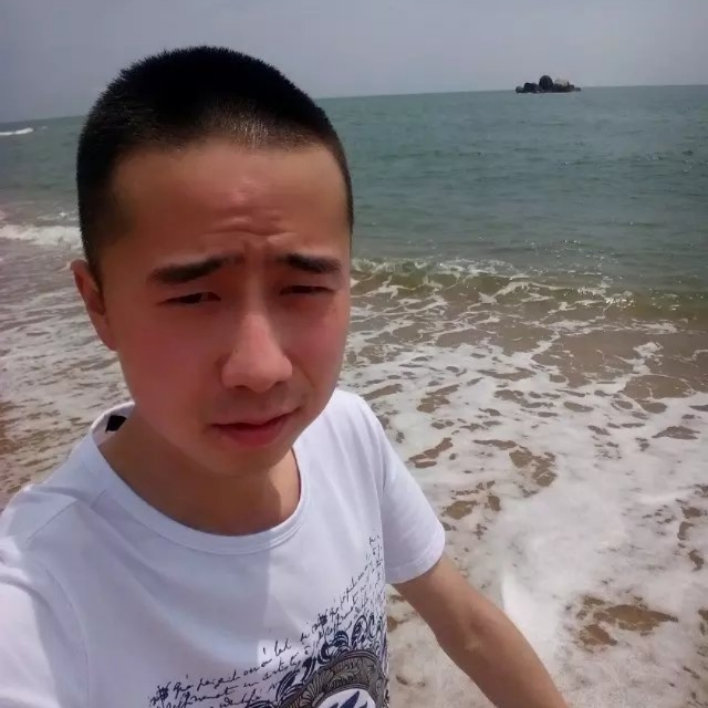 海绵宝宝的第一张照片--周口相亲服务中心