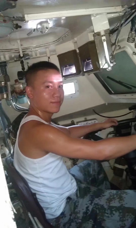 哥哥的第一张照片--周口相亲服务中心