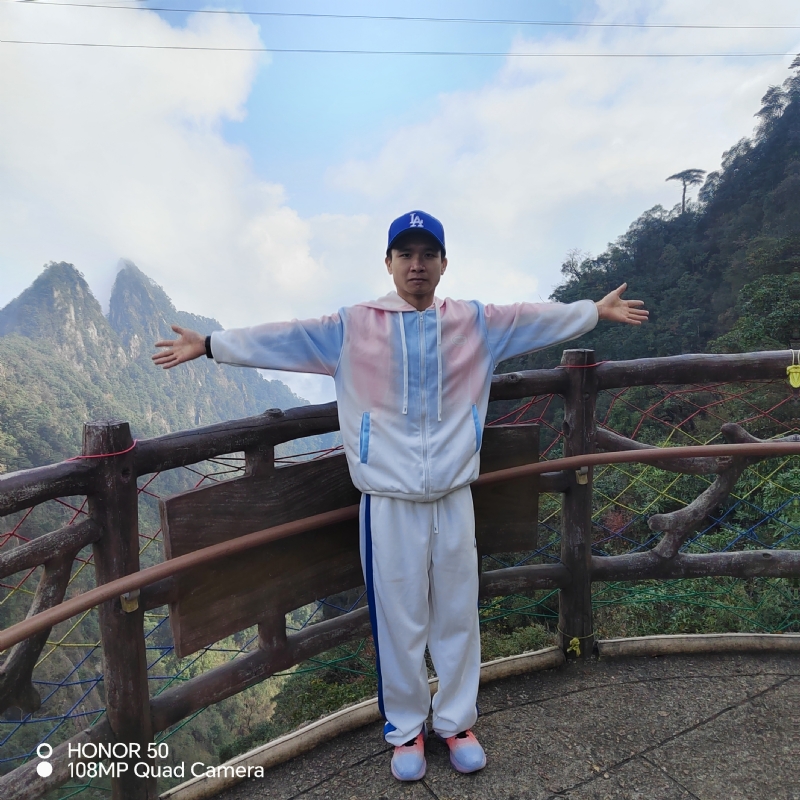 明明的第一张照片--周口相亲服务中心