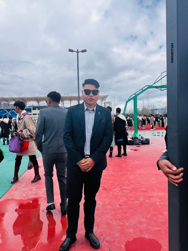 脸皮暴的第一张照片--周口相亲服务中心