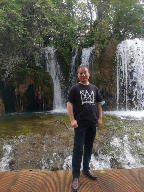 任君君的第一张照片--周口相亲服务中心