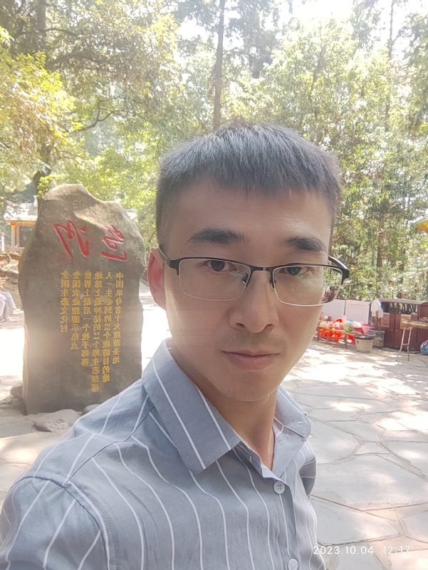 未来可期的第一张照片--周口相亲服务中心