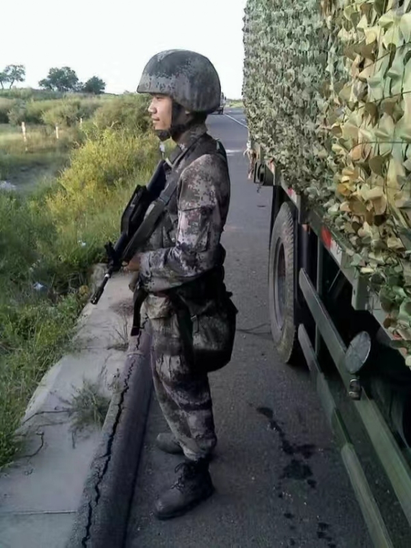 搬砖中的第一张照片--周口相亲服务中心