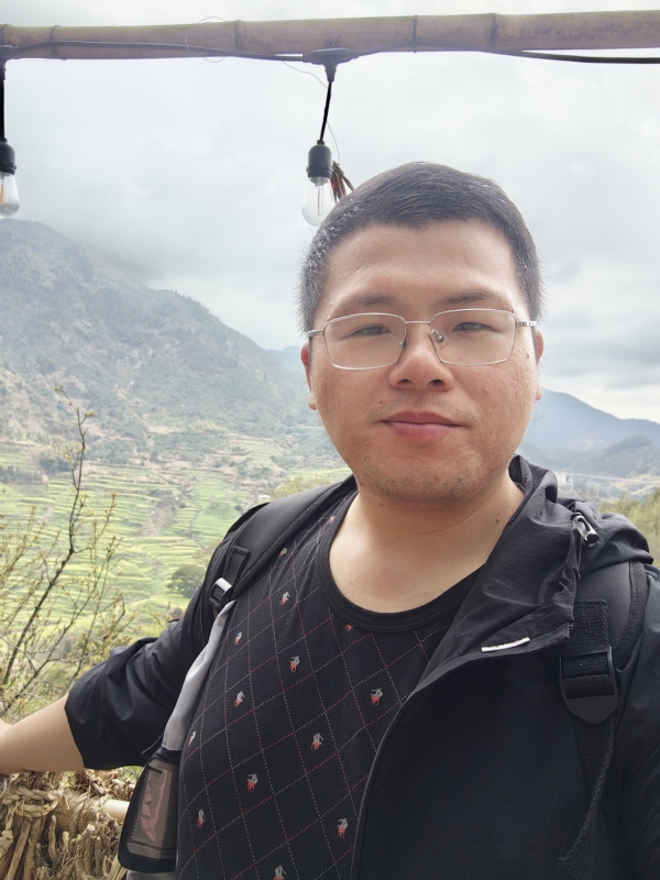 青山的第三张照片--周口相亲服务中心