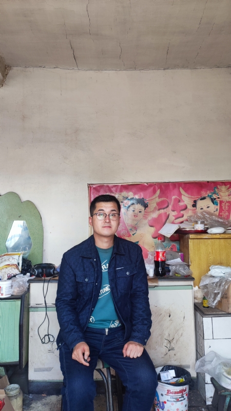 单身小王的第一张照片--周口相亲服务中心