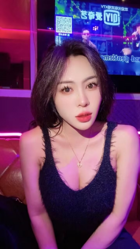 素素可月的第一张照片--周口相亲服务中心