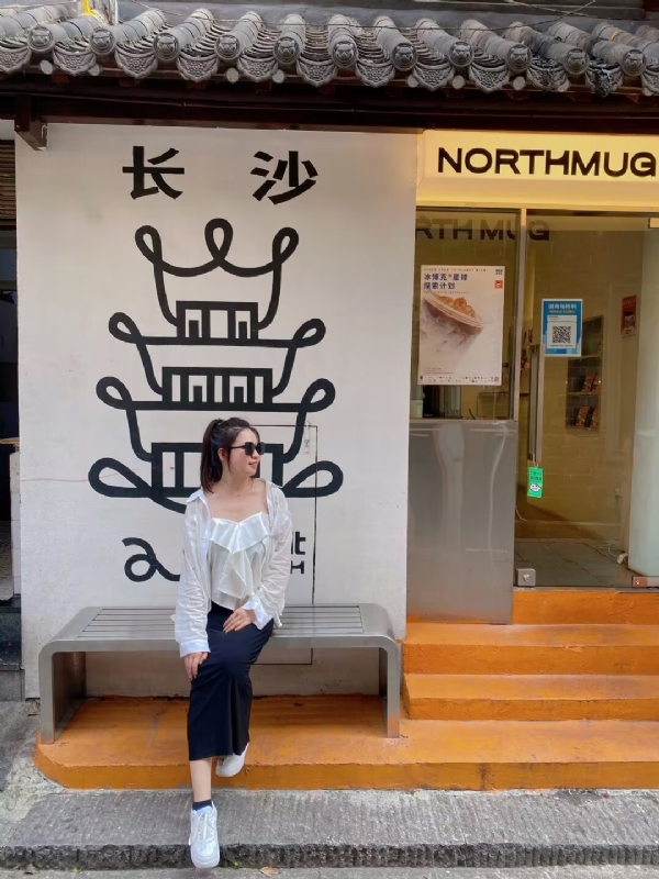 Lin的第二张照片--周口相亲服务中心