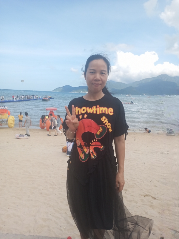 容容的第一张照片--周口相亲服务中心