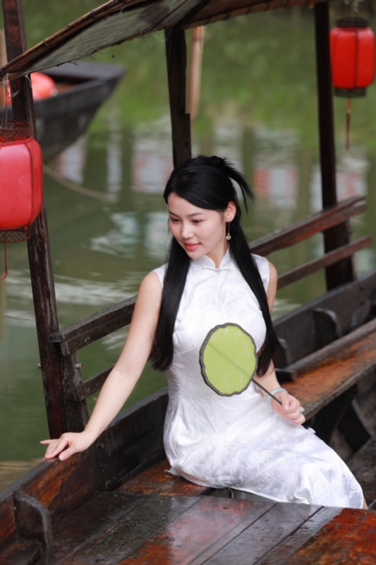 小慧的第二张照片--周口相亲服务中心