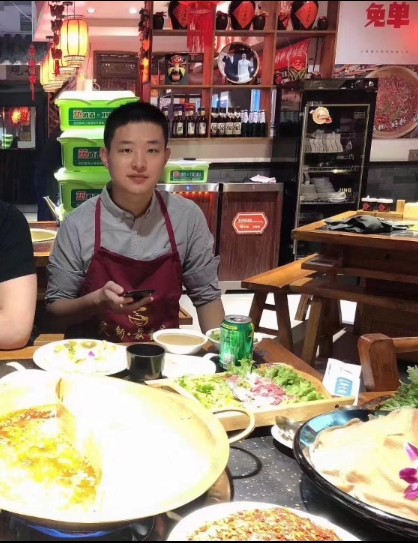 尚龙的第四张照片--周口相亲服务中心