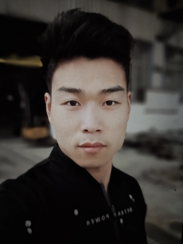 小风的第一张照片--周口相亲服务中心