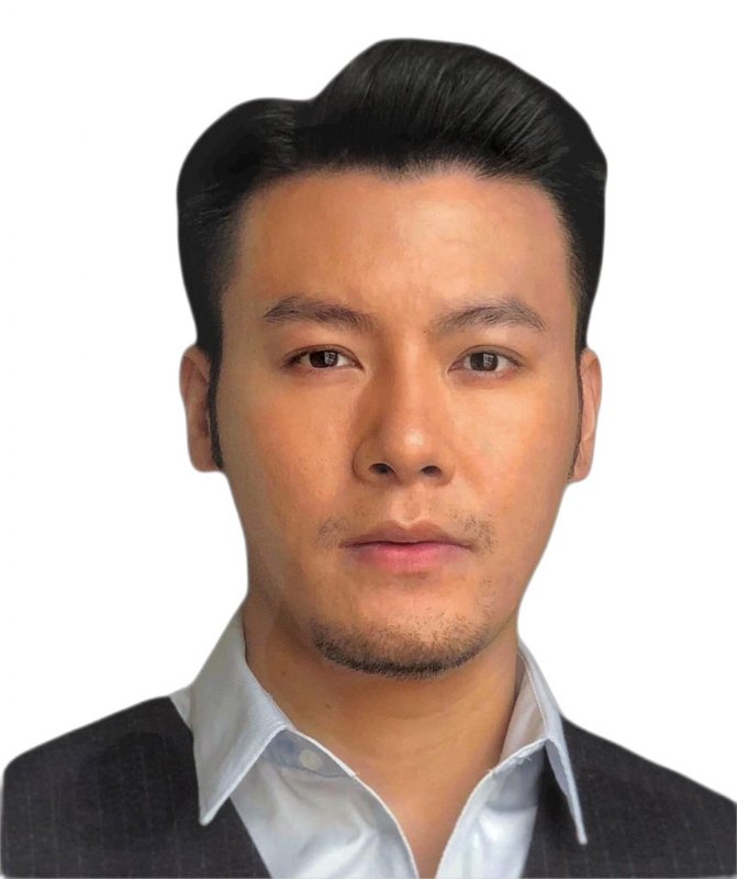 怀揣梦想的第一张照片--周口相亲服务中心