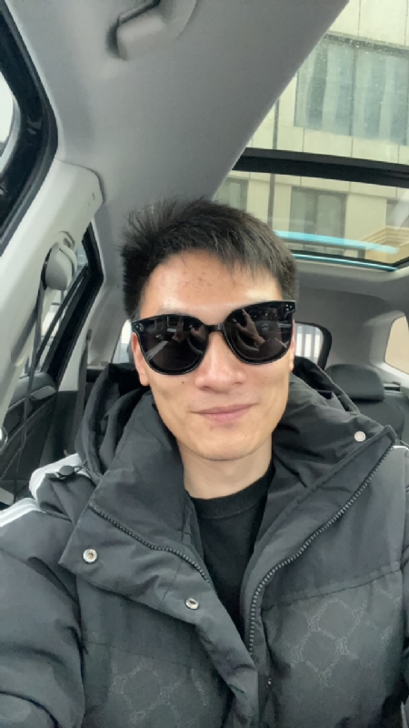 男孩的第一张照片--周口相亲服务中心