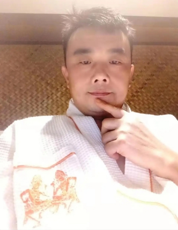 青锋的第一张照片--周口相亲服务中心