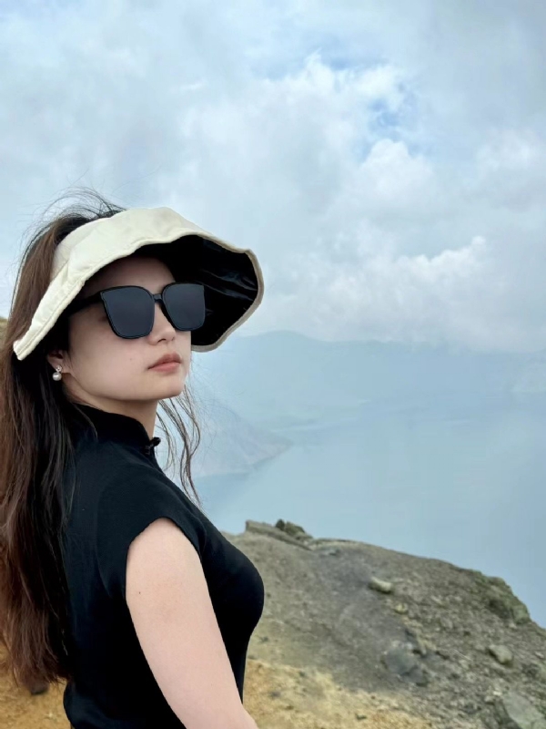 随梦的第一张照片--周口相亲服务中心