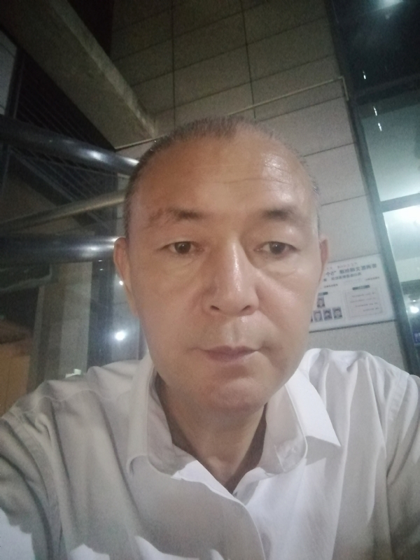 老李的第一张照片--周口相亲服务中心