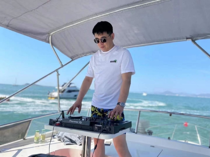 魔盒的第一张照片--周口相亲服务中心