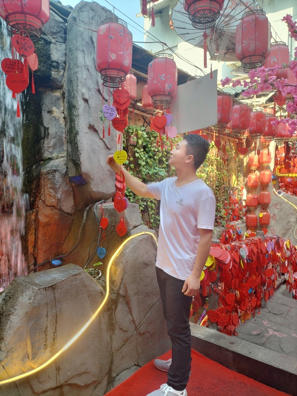 时间不语的第一张照片--周口相亲服务中心