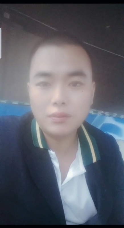 阳光男孩的第一张照片--周口相亲服务中心