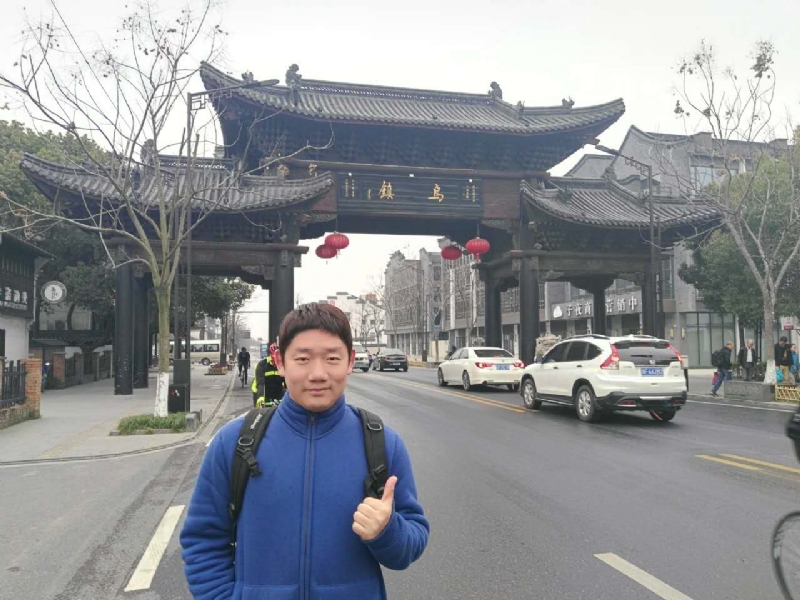 秋风秋雨的第一张照片--周口相亲服务中心