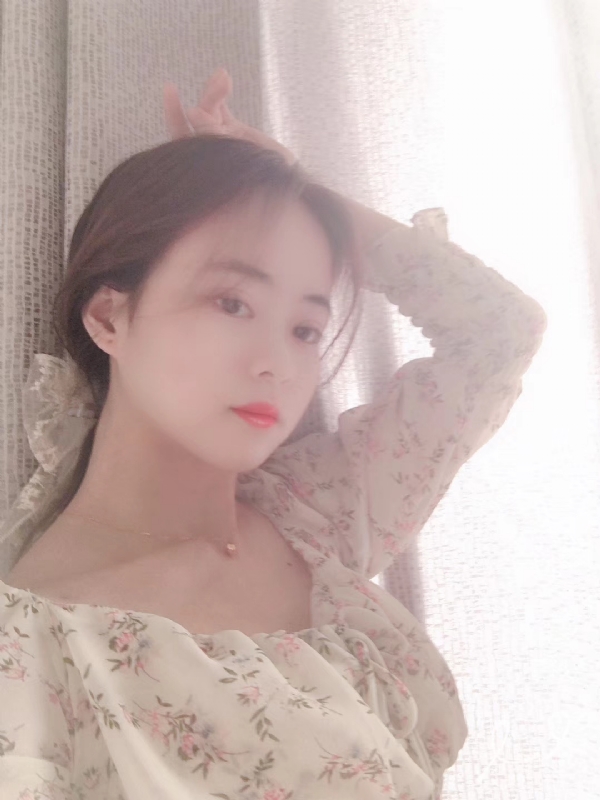 泡芙的第五张照片--周口相亲服务中心