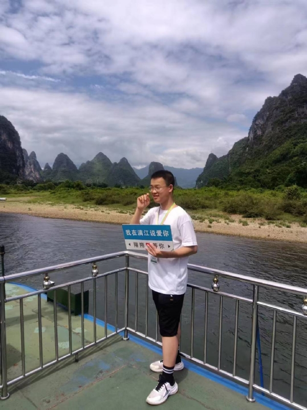 决胜时刻的第三张照片--周口相亲服务中心