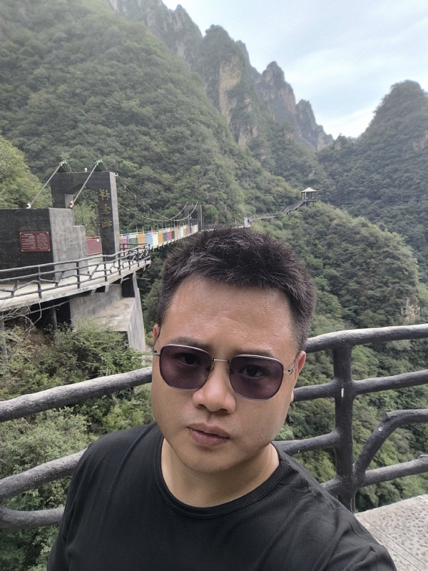 大海的第一张照片--周口相亲服务中心