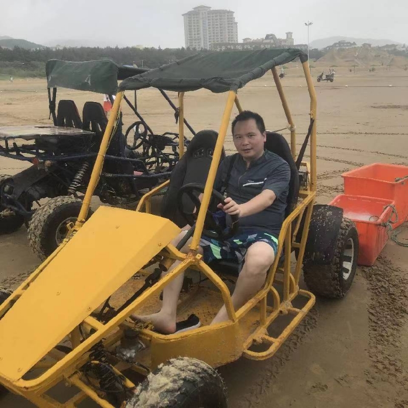 向前的第一张照片--周口相亲服务中心