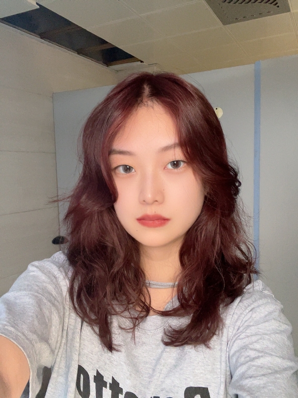 Holy的第二张照片--周口相亲服务中心