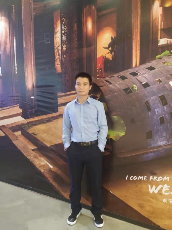 梧桐枫叶的第一张照片--周口相亲服务中心