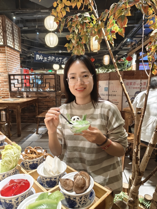 初秋的第二张照片--周口相亲服务中心