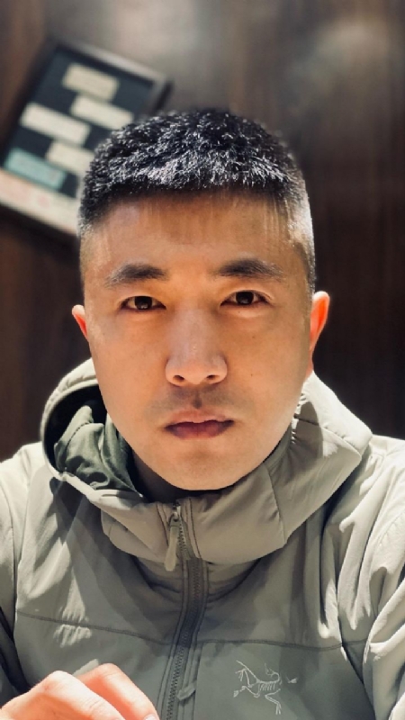 山中何缘的第一张照片--周口相亲服务中心