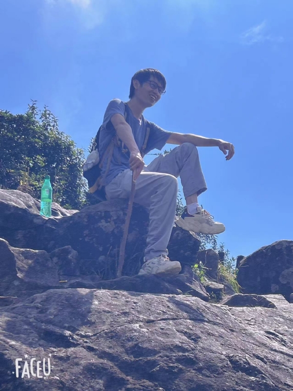 落叶之秋的第二张照片--周口相亲服务中心