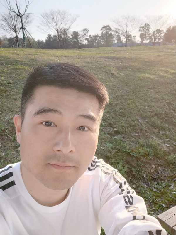 一凡的第一张照片--周口相亲服务中心