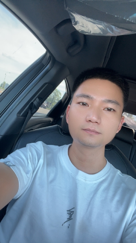 小江的第五张照片--周口相亲服务中心