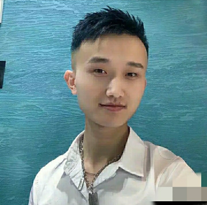 小哥哥的第一张照片--周口相亲服务中心