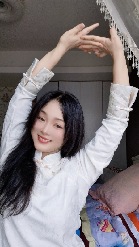 伊伊的第四张照片--周口相亲服务中心