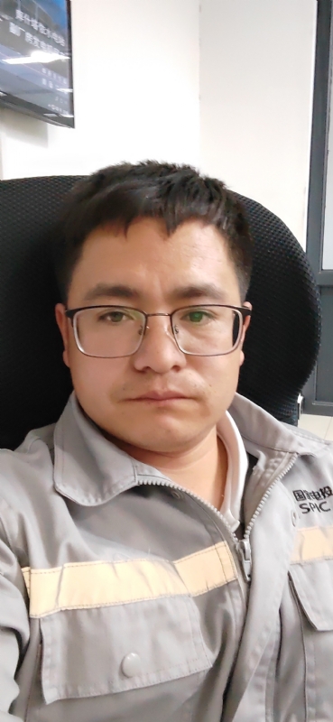 苏先生的第三张照片--周口相亲服务中心