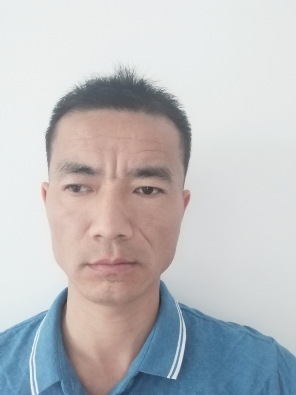 冬夜听雪的第三张照片--周口相亲服务中心