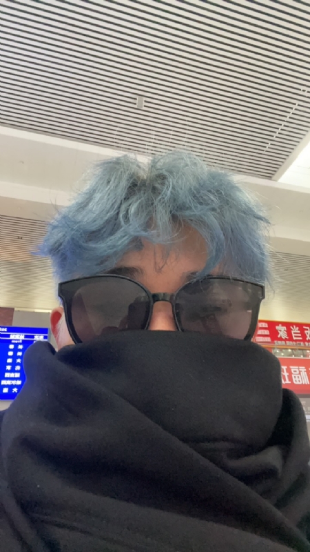 平行线的第二张照片--周口相亲服务中心