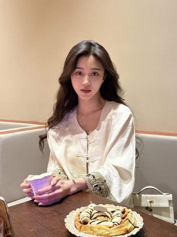 Anna的第一张照片--周口相亲服务中心