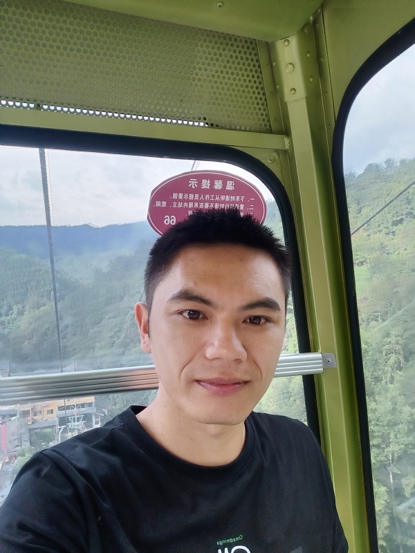 小鱼的第一张照片--周口相亲服务中心