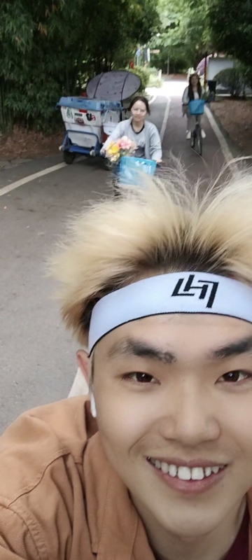 求安稳的第一张照片--周口相亲服务中心