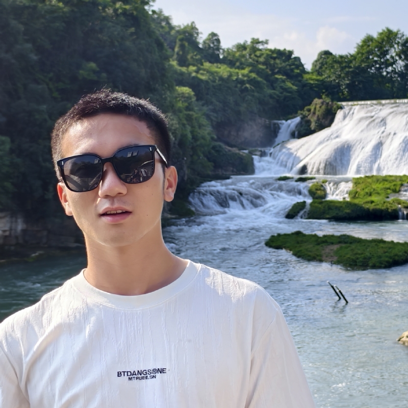 飞殷的第一张照片--周口相亲服务中心