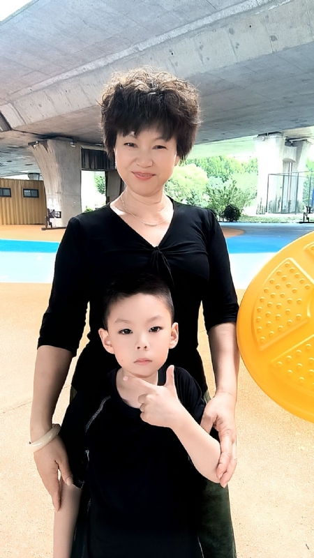 火凤凰的第一张照片--周口相亲服务中心