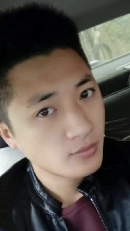 小汤米的第二张照片--周口相亲服务中心