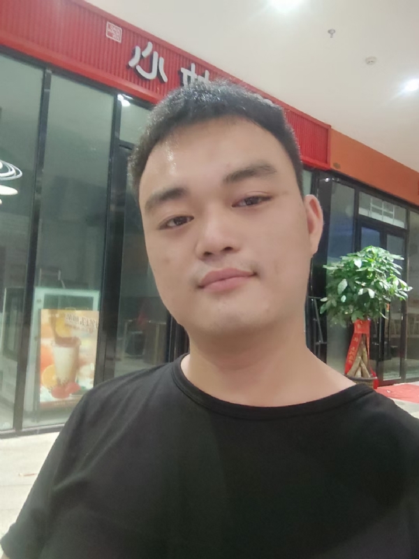 寻找另一半的第二张照片--周口相亲服务中心