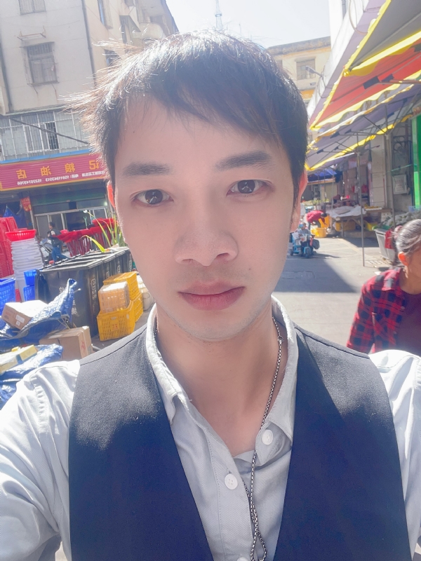 zengwanyou1995的第一张照片--周口相亲服务中心