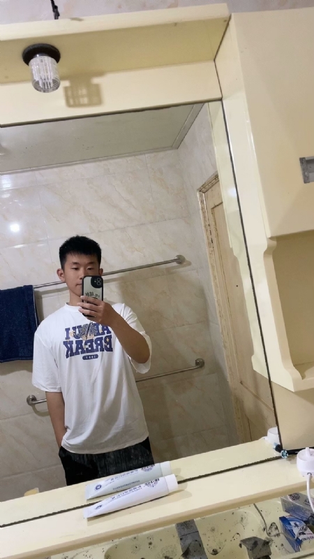 哈哈的第一张照片--周口相亲服务中心