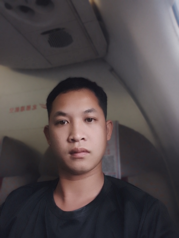 梦里的人的第二张照片--周口相亲服务中心